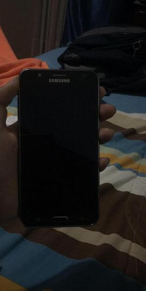 Cambio Samsung Galaxy J7 Muy Buen Estado