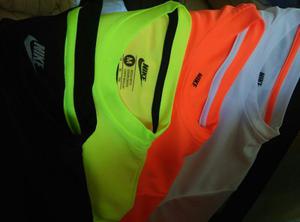 Camiseta Nike Deportiva Caballero Dri Fit