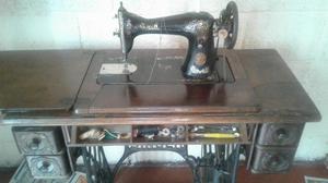 Se Vende Maquina de Coser Marca Singer