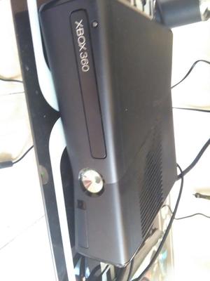 Vendo Xbox 360 Slim Poco Uso Chip 5.0