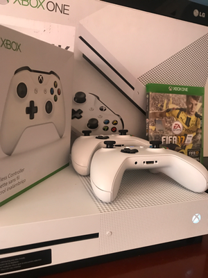 Xbox One S FIFA 17 2 Controles