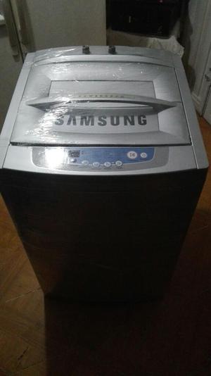 Lavadora Digital Samsung de 24 Libras