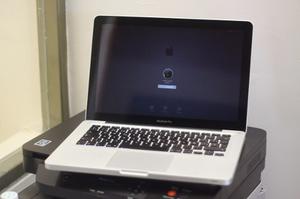 Macbook Pro 13 Core I5 Turbo Boost (midgb Ram 500gb D