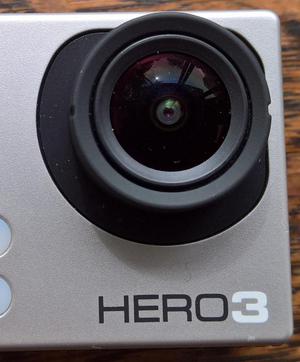 GoPro 3 White, muy bien cuidada, poco uso, para quien desee