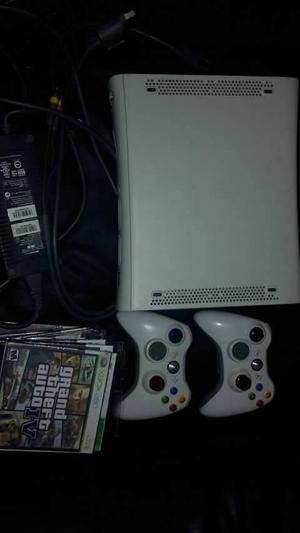 XBOX  JUEGOSDOS CONTROLES, NO CAMBIOS