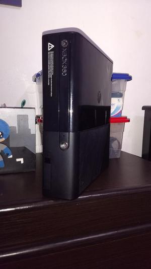 Xbox 360 E