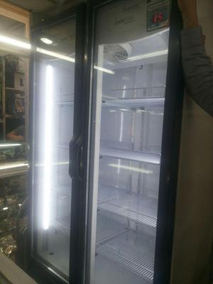 refrigerador de dos pies indufrial,en perfectas condiciones