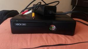 Vendo Xbox 360 sin Controles