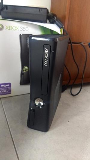 Xbox 360 Slim con Freestyle