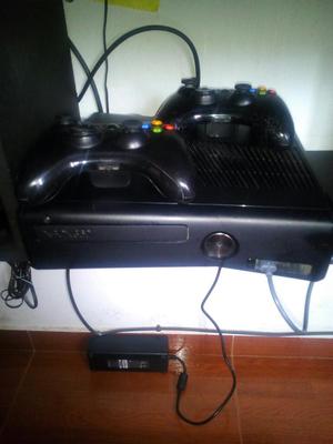 Xbox  con Artos Juegos