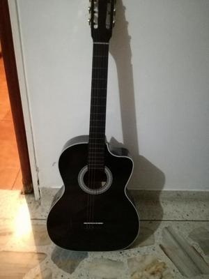 Guitarra Acústica con Estuche