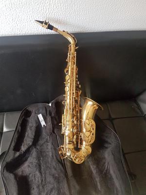 Saxofon en Buen Estado Vendo O Cambio
