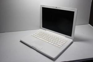 Macbook A Blanco Usado Gran Oferta