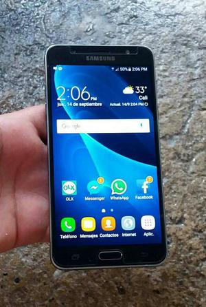 Samsung Galaxy J7 Metal Negociable