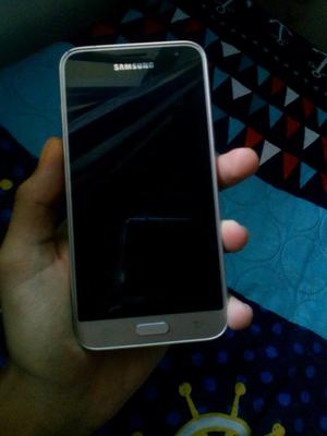 Vendo O Cambio Samsung Galaxy J