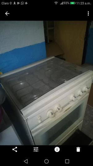 Se Vende Estufa Haceb, Buen Estado