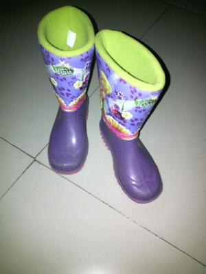 BOTAS PLASTICAS PARA LLUVIA