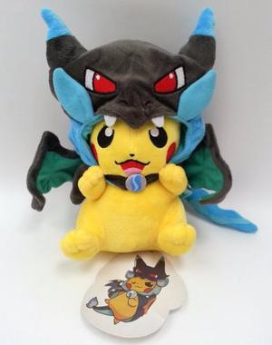 Pokémon Pikachu Mega Charizard X Peluche Pequeño