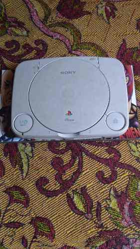 Consola Play Station One (ps1)