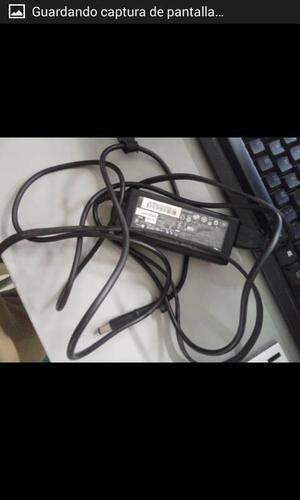 vendo cargador HP buen estado