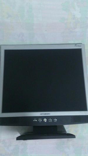 monitor lcd hyundai con parlantes