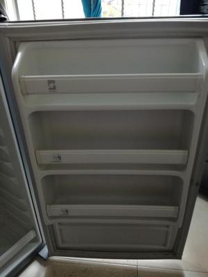 Vendo Mini Bar