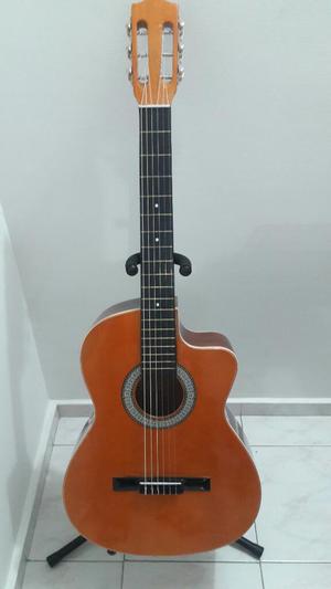 Guitarra Nueva en Cedro