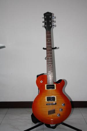 Guitarra eléctrica Yamaha AES 620