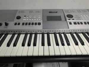 Organeta Yamaha Psr 413
