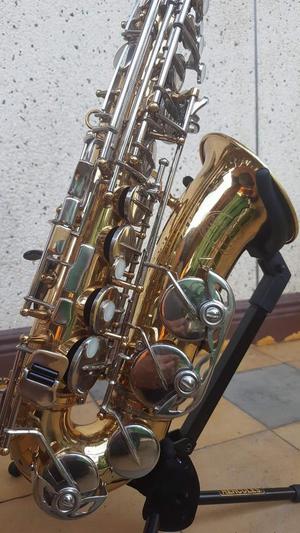 Saxofón Alto Jupiter