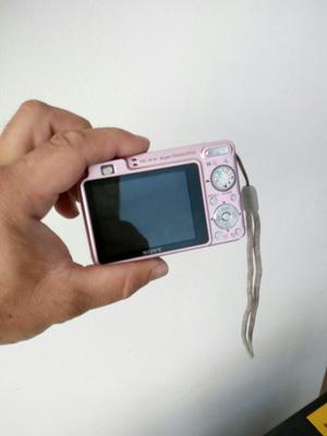 Camara Sony W130