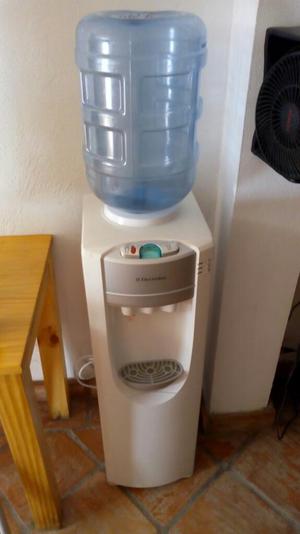 Dispensador Agua Cartagena