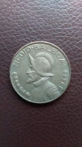 Moneda 1/2 Balboa Panama  Antigua Coleccion