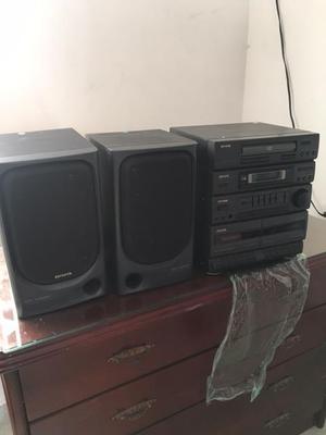 Compre ya equipo de sonido AIWA doble casetera y bandeja