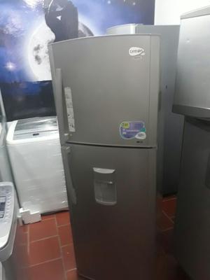 Vendo Hermosa Nevera Marca Centrales