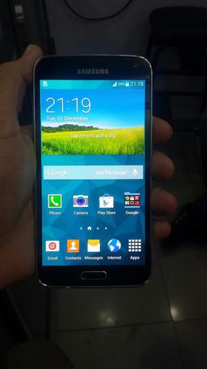 Samsung S5 Grande en Buen Estado