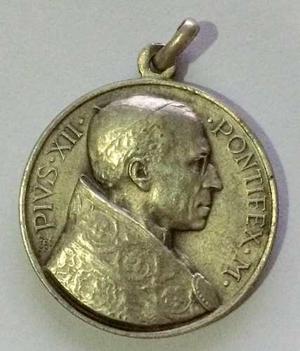 Medalla Del Papa Pío X I I