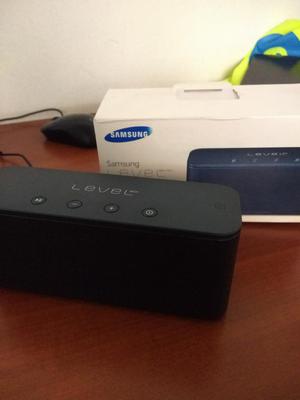Parlante Bluetooth Samsung Level Box