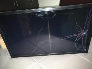 Tv Samsung smart 32 pulgadas para repuesto LCD roto