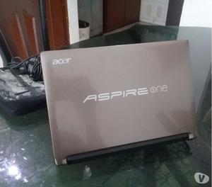 Acer Aspire One D225e.