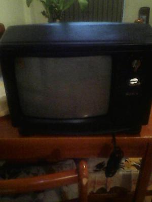 TELEVISOR 14