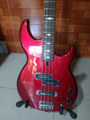 bajo Yamaha Bb 424