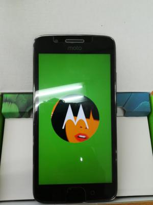 Se vende celular Motorola Moto G5
