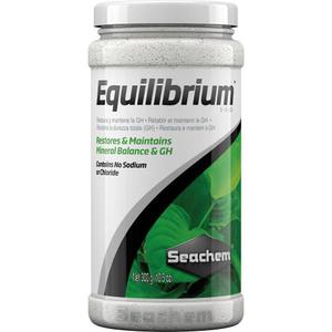 Regulador Dureza Acuario Plantado Seachem Equilibrium 300 G