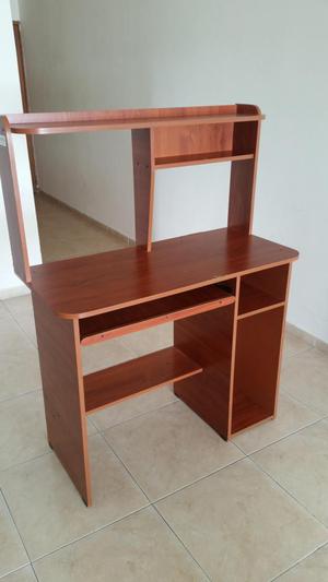 MUEBLE EN MADERA