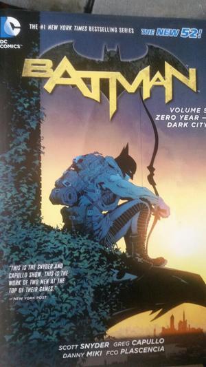 Comic Batman Year Zero, en Pasta Dura