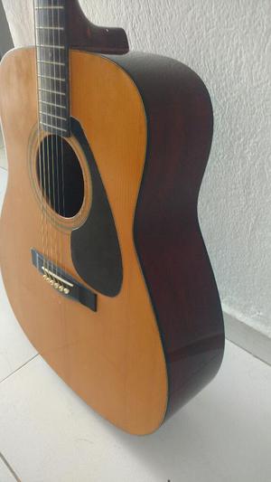Guitarra Yamaha Fg411 Electro Acústica