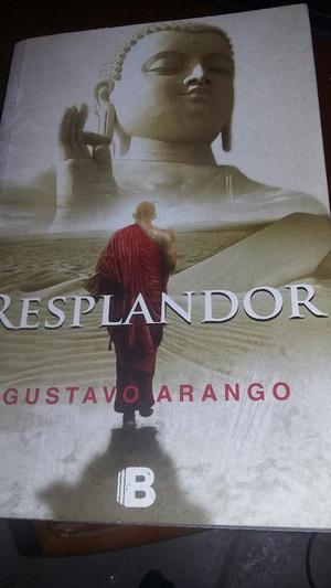 Resplandor Gustavo Arango.