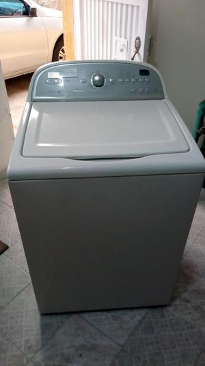 Vendo Lavadora Whirlpool de 28 Libras Ti