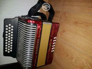 Acordeon Corona Iii 5 Letras